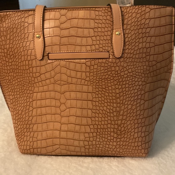 Textured purse - Picture 3 of 4